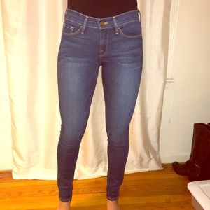 Women’s Frame denim jeans. Never worn. Size 26